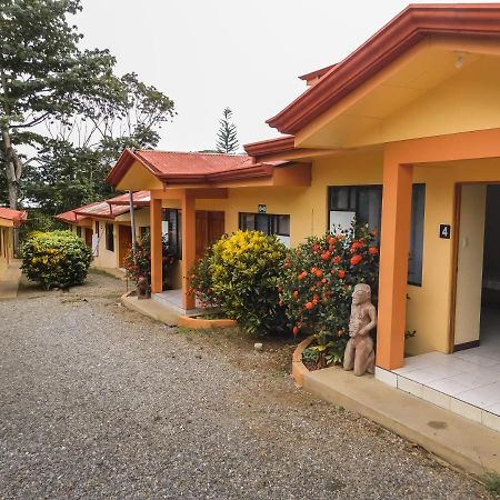 Hotel Amjeco San Isidro De El General Ngoại thất bức ảnh