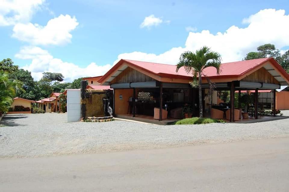 Hotel Amjeco San Isidro De El General Ngoại thất bức ảnh