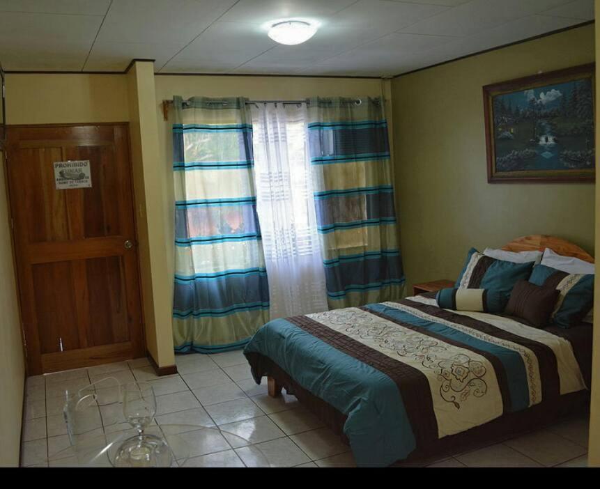 Hotel Amjeco San Isidro De El General Ngoại thất bức ảnh